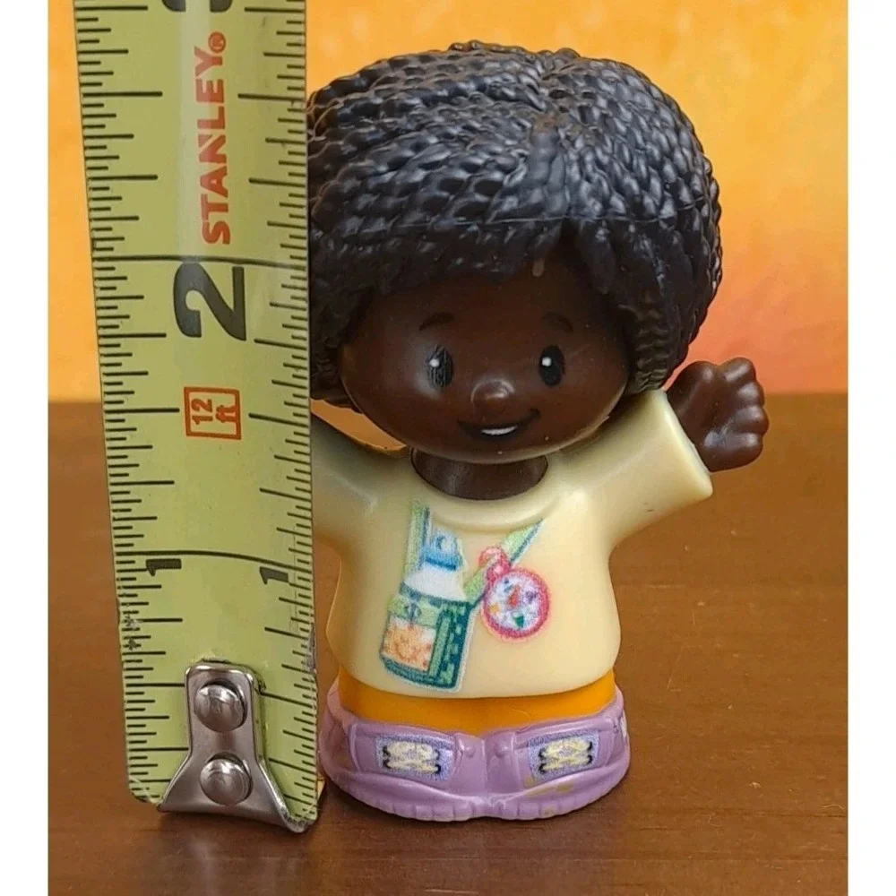 Fisher Price‎ Little People African American Girl Hiker Yellow Shirt 2021
